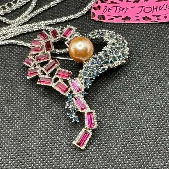 NECKLACE! Betsey Johnson Heart Mixed-Media Pendant/Brooch Combo BNWT - Picture 4 of 5